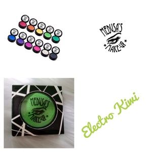 ❤️5/$20❤️Medusa's Makeup Electro Eyeshadow